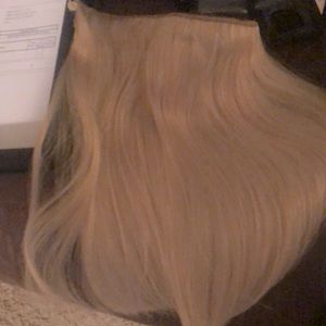 Zola halo extensions 12” Champaigne blonde. Brand new in box.